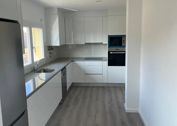 Marques T2 * Pombal (Leiria)